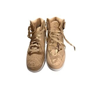 Nike Dunk High SE Women's Sneakers Tan Beige Leather High Top Size 10